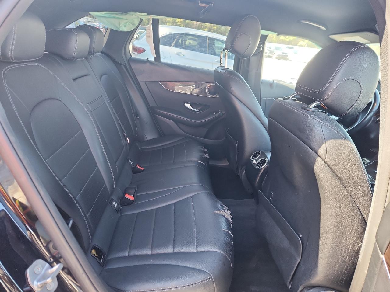 2019 Mercedes-Benz Glc 300 4Matic VIN: WDC0G4KB1KF582489 Lot: 96523525