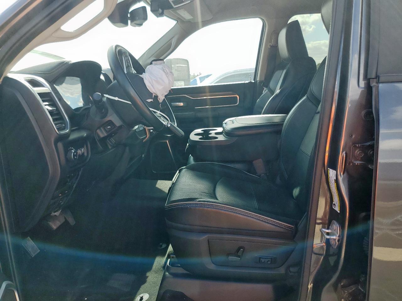 2024 Ram 2500 Laramie VIN: 3C6UR5FL2RG324718 Lot: 92584115