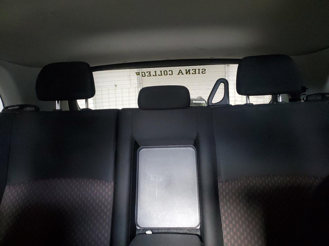 2018 Mitsubishi Outlander Sport Es VIN: JA4AR3AU4JU018762 Lot: 92601435