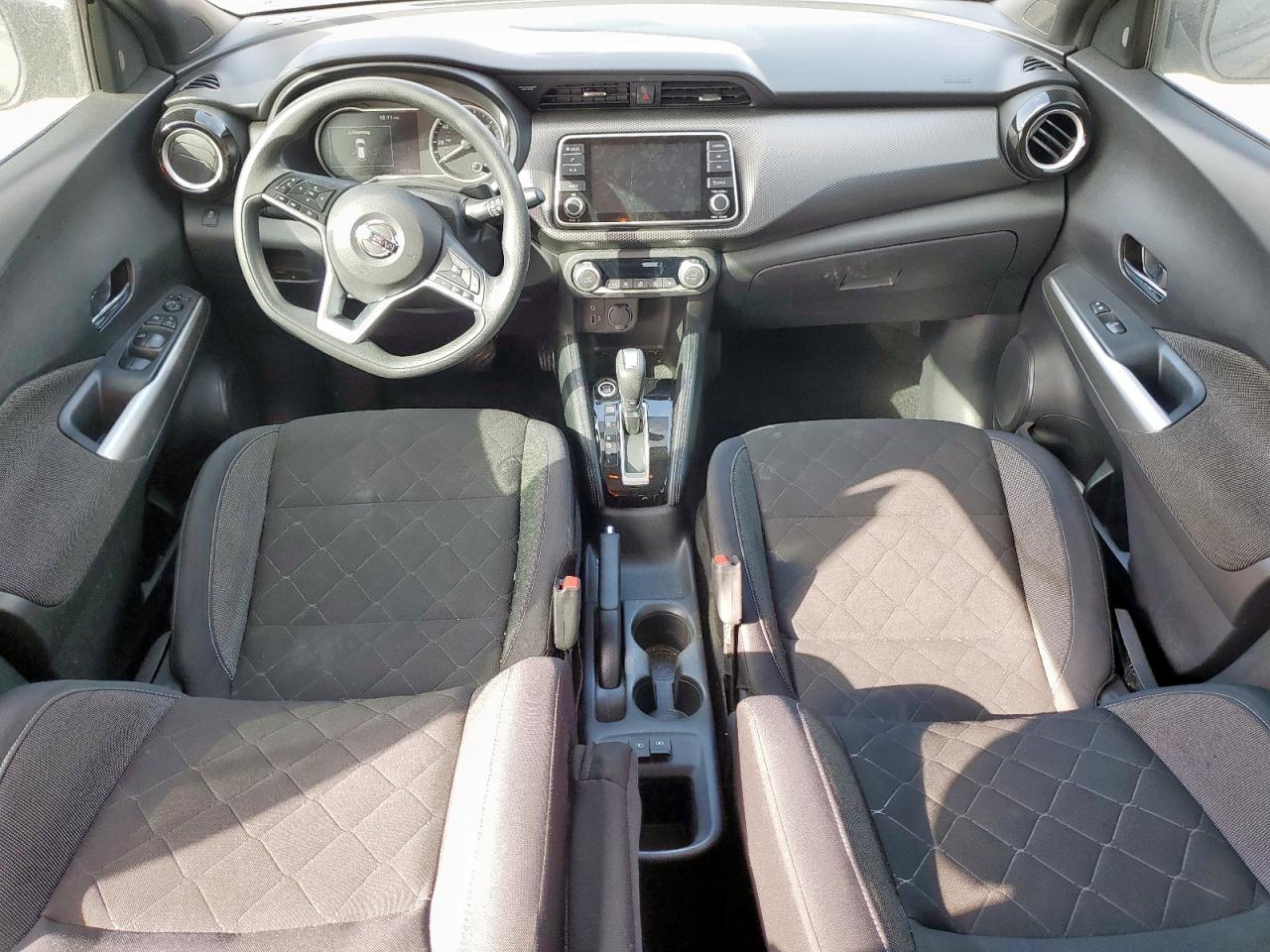 2018 Nissan Kicks S VIN: 3N1CP5CU0JL533378 Lot: 93826445