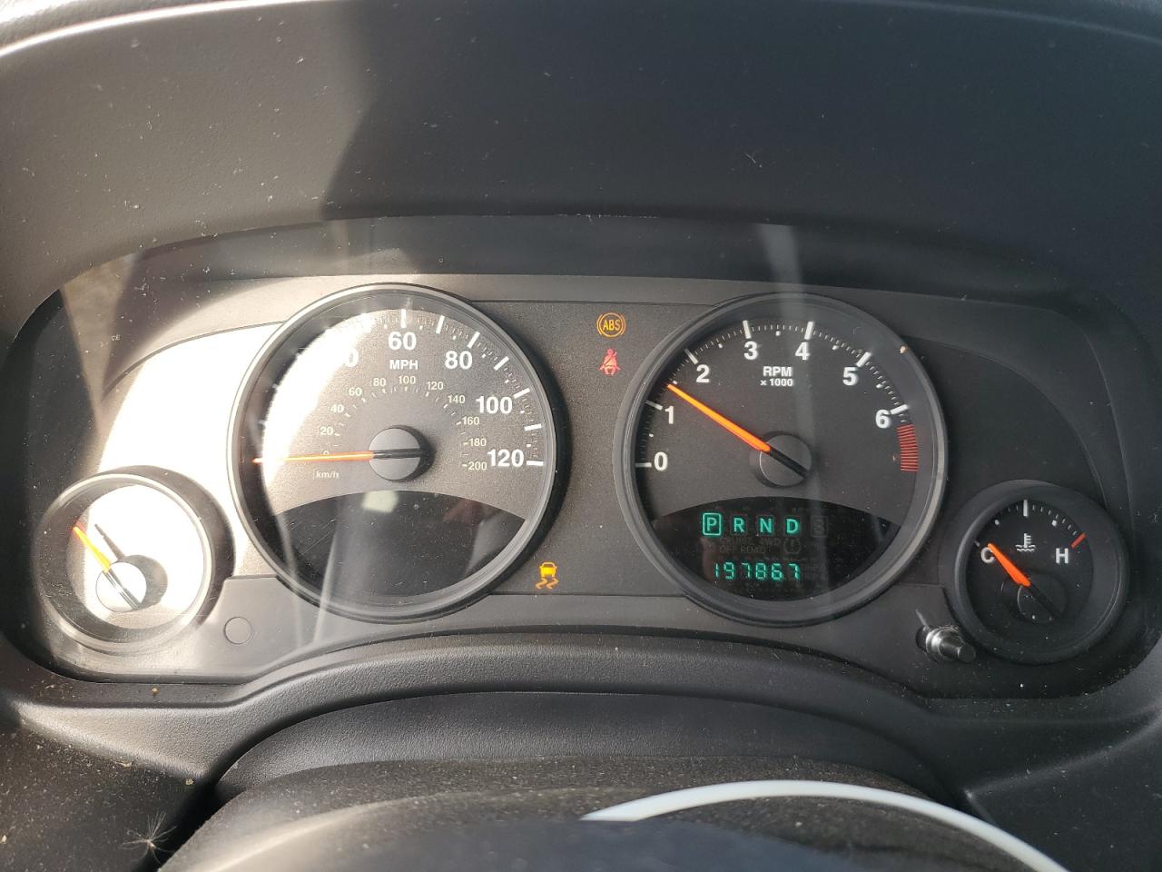 2011 Jeep Compass Sport VIN: 1J4NT1FB5BD208392 Lot: 90404755