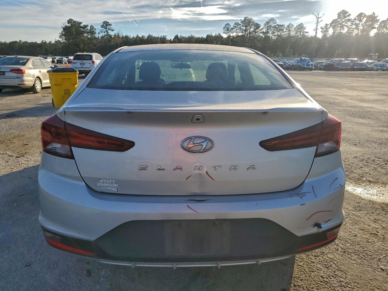 2019 Hyundai Elantra Se VIN: 5NPD74LF1KH411854 Lot: 93914355