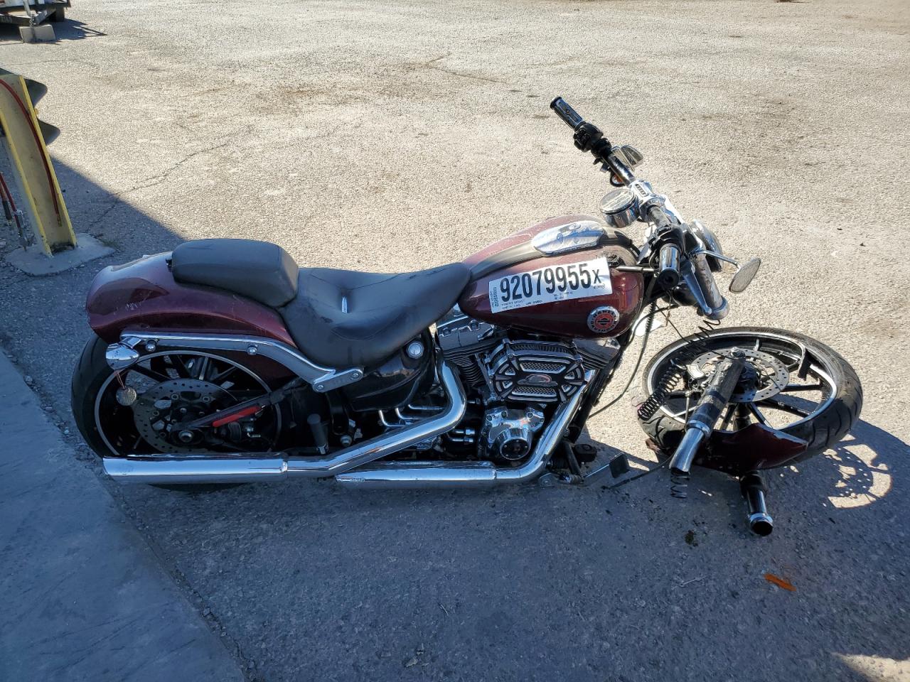 2015 Harley-Davidson Fxsb Breakout