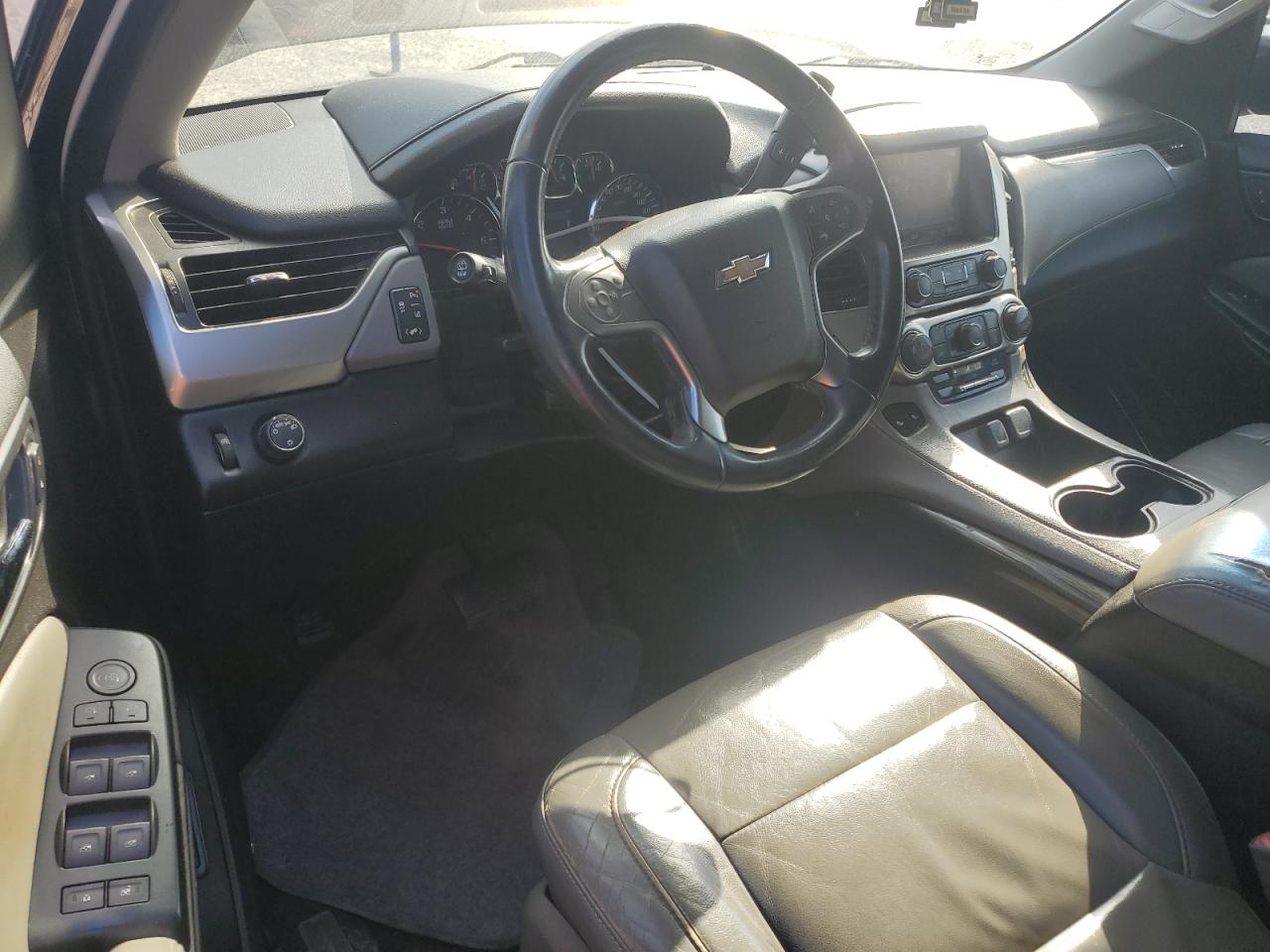 2015 Chevrolet Tahoe C1500 Lt VIN: 1GNSCBKC8FR214524 Lot: 93212725