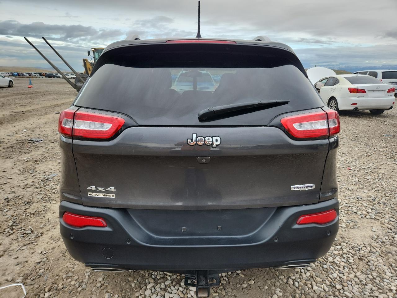 2016 Jeep Cherokee Latitude VIN: 1C4PJMCS9GW219000 Lot: 93325875