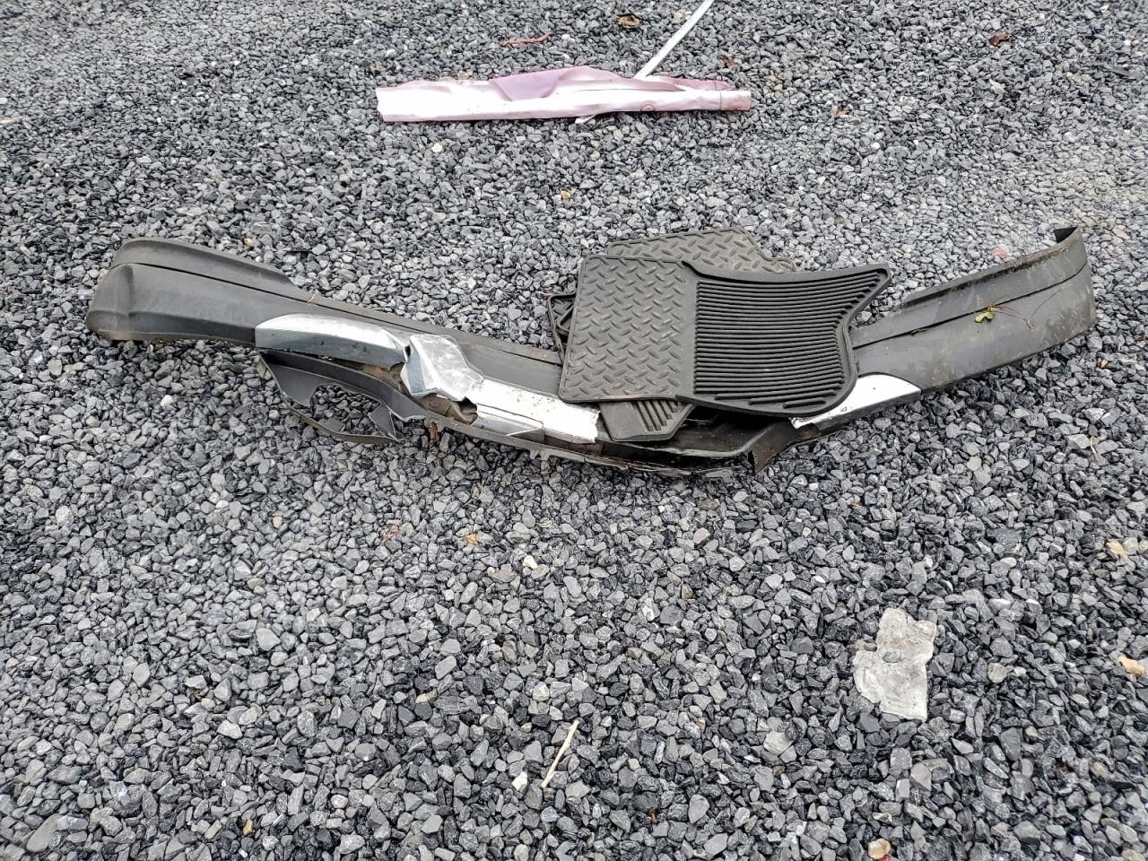 2017 Chevrolet Silverado K1500 Lt VIN: 3GCUKREC7HG120081 Lot: 94306025