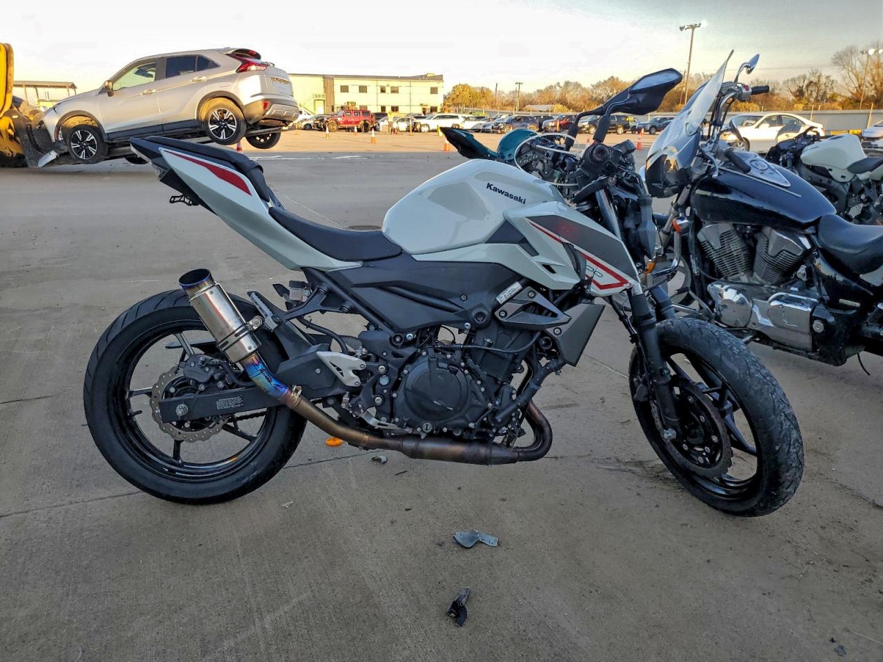 2022 Kawasaki Er400 D