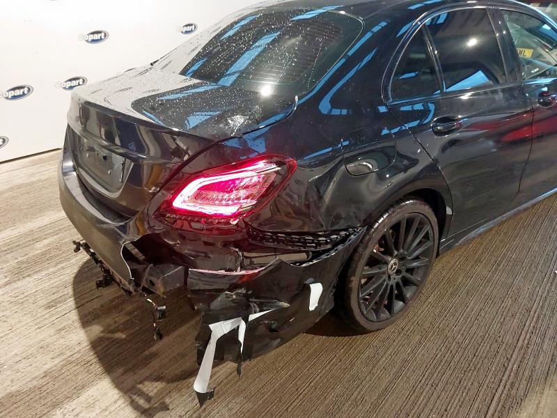 2018 MERCEDES-BENZ C CLASS C300 AMG LINE 4DR 9G-TRONIC