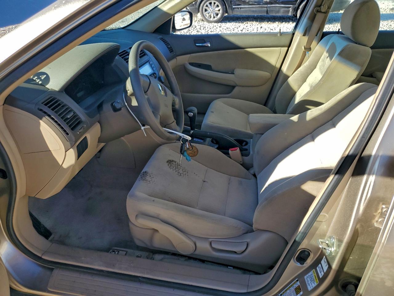 2005 Honda Accord Lx VIN: 3HGCM56445G704800 Lot: 94548135