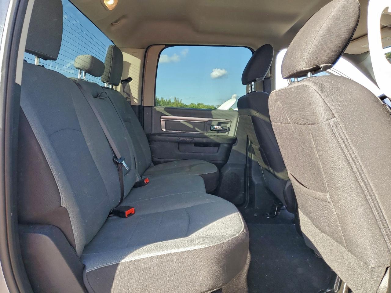 2022 Ram 1500 Classic Slt VIN: 1C6RR6LG2NS192663 Lot: 92572375