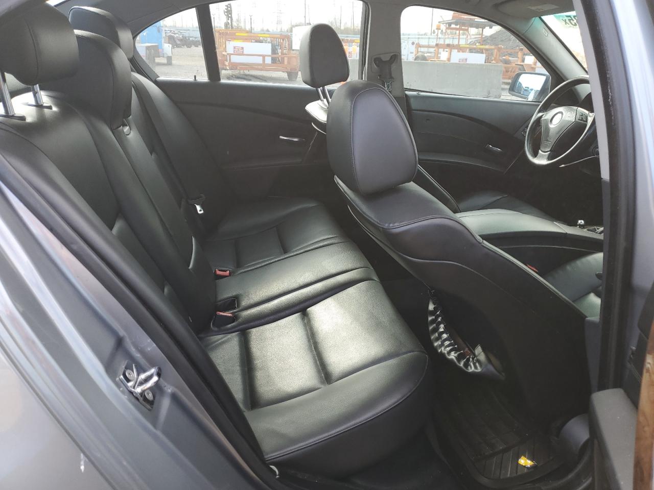 2005 BMW 525 I VIN: WBANA53585B858087 Lot: 92508435