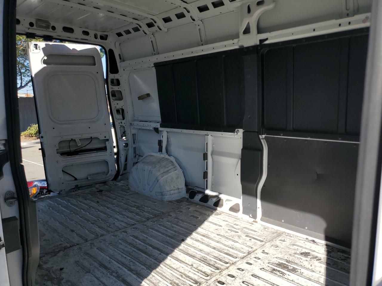 2022 Ram Promaster 2500 Delivery Van VIN: 3C6LRVDG7NE134890 Lot: 91930785