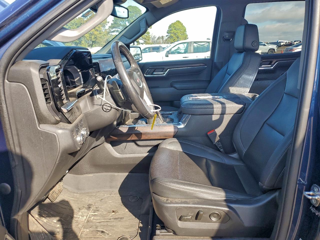 2022 GMC Sierra K1500 Slt VIN: 3GTUUDED8NG639495 Lot: 93722585