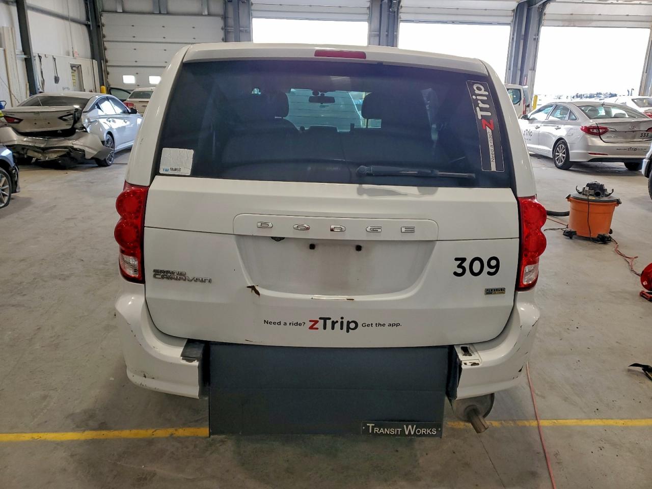 2017 Dodge Grand Caravan Se VIN: 2C4RDGBG9HR765322 Lot: 94689095