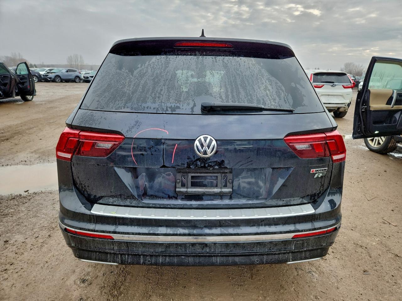 2018 Volkswagen Tiguan Sel Premium VIN: 3VV4B7AX5JM196789 Lot: 93818995