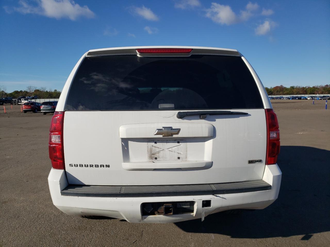 2008 Chevrolet Suburban K1500 Ls VIN: 3GNFK163X8G172739 Lot: 91779865