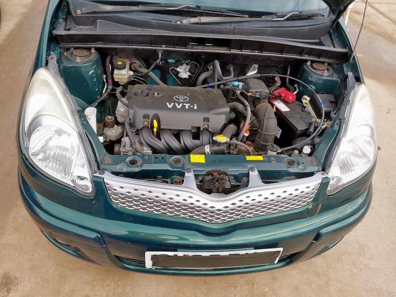 2005 TOYOTA YARIS VERSO 1.3 VVTI T SPIRIT 5DR AUTO