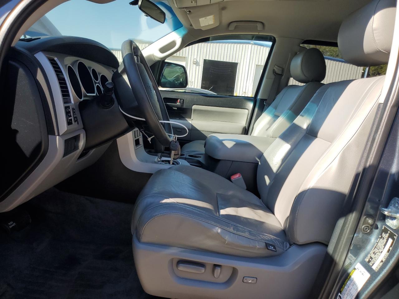 2008 Toyota Sequoia Sr5 VIN: 5TDZY64AX8S001686 Lot: 91486605