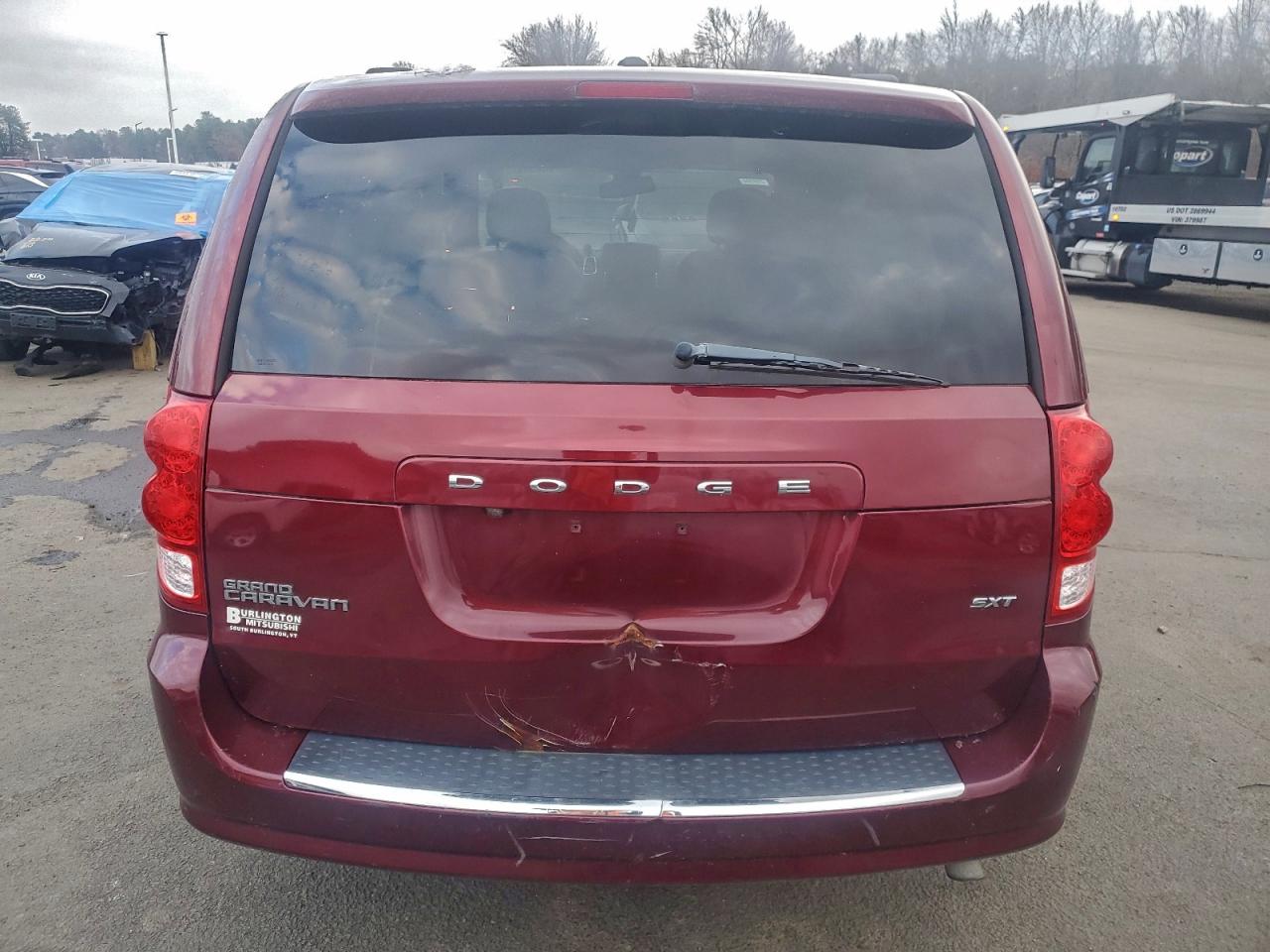 2019 Dodge Grand Caravan Sxt VIN: 2C4RDGCG2KR662765 Lot: 94936915