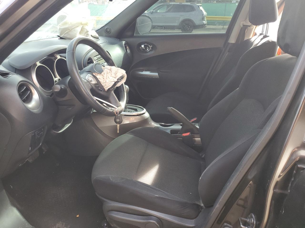 2013 Nissan Juke S VIN: JN8AF5MR4DT214829 Lot: 92068665