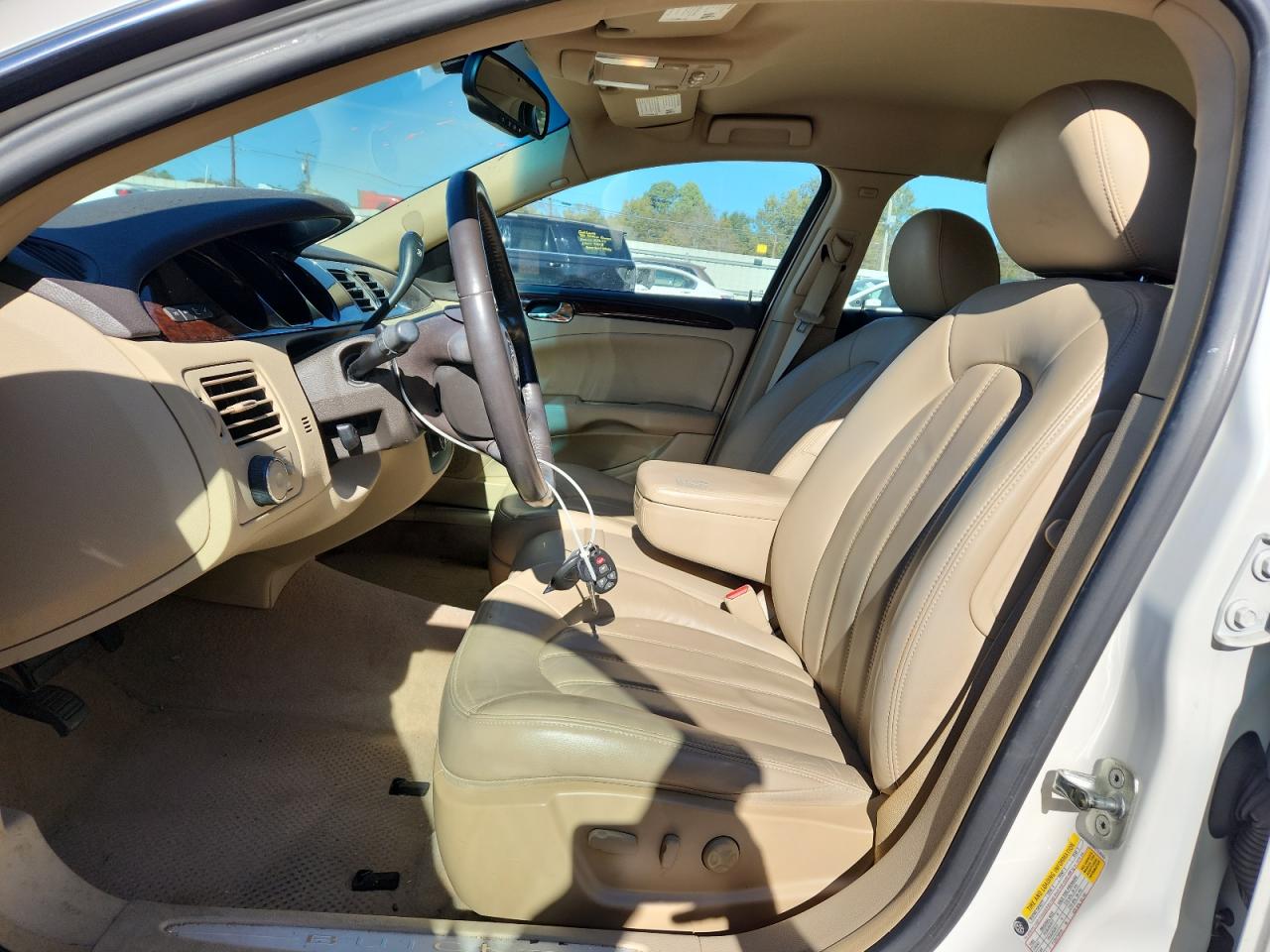 2011 Buick Lucerne Cxl VIN: 1G4HC5EMXBU124643 Lot: 92215505