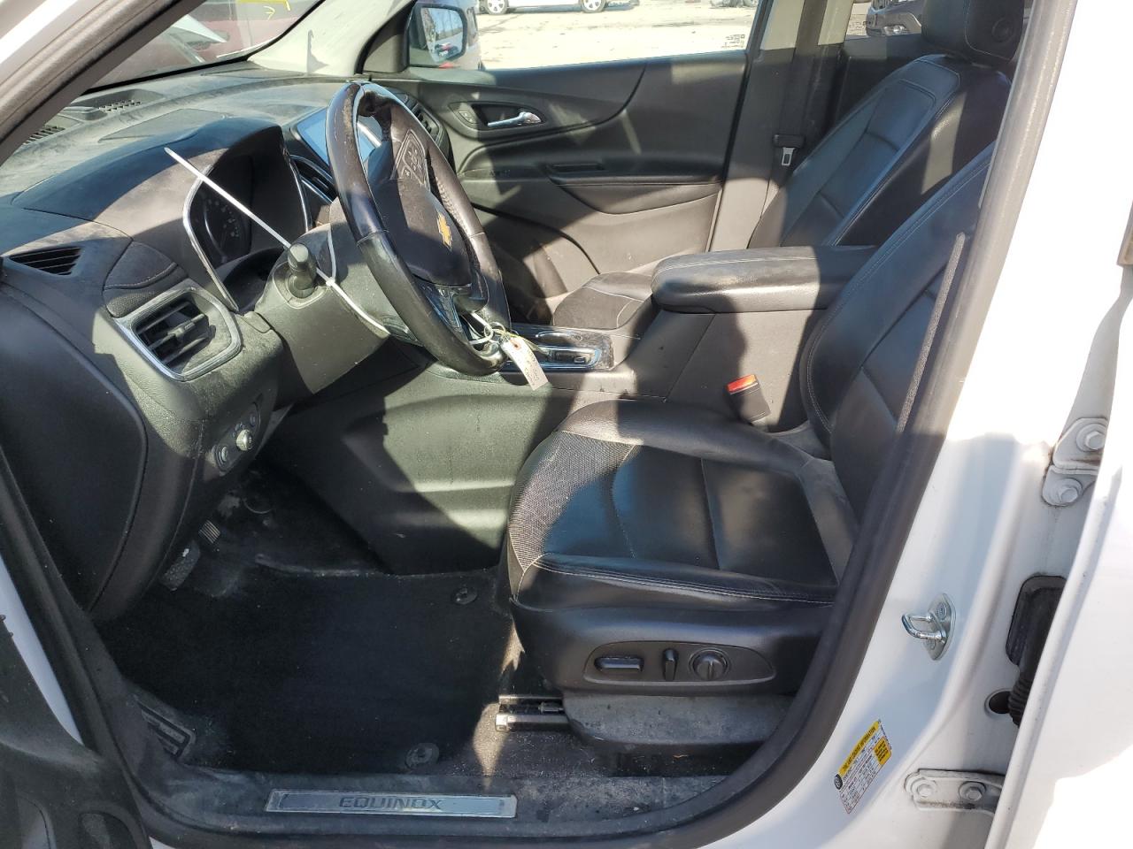 2018 Chevrolet Equinox Premier VIN: 2GNAXNEX8J6142194 Lot: 91906985