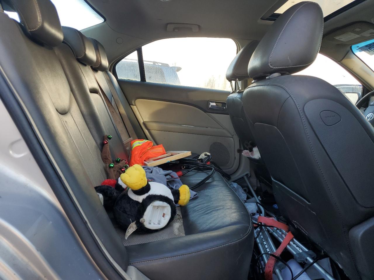 2010 Mercury Milan Premier VIN: 3MEHM0JG4AR645303 Lot: 93463905