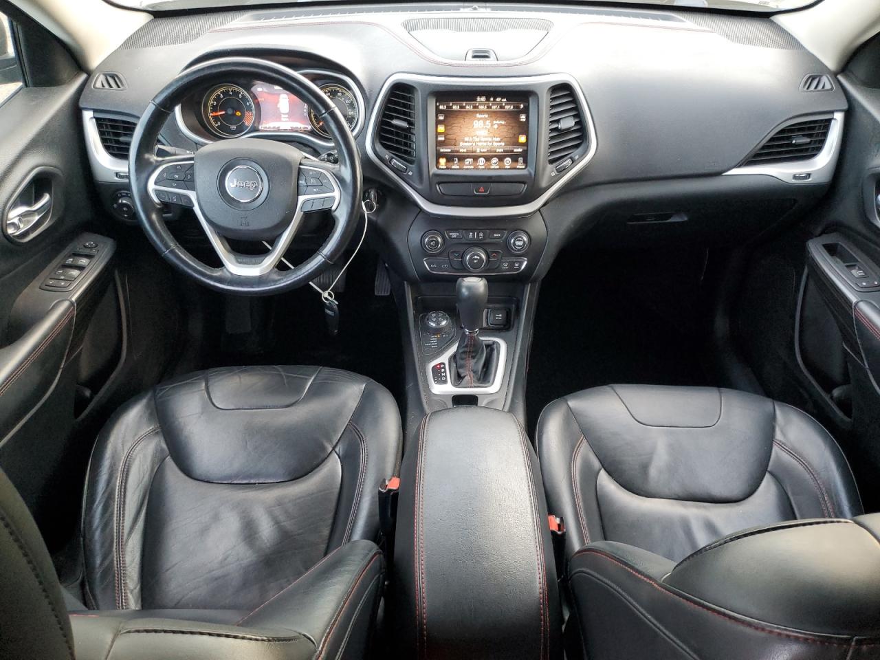 2015 Jeep Cherokee Trailhawk VIN: 1C4PJMBS9FW727337 Lot: 92427815