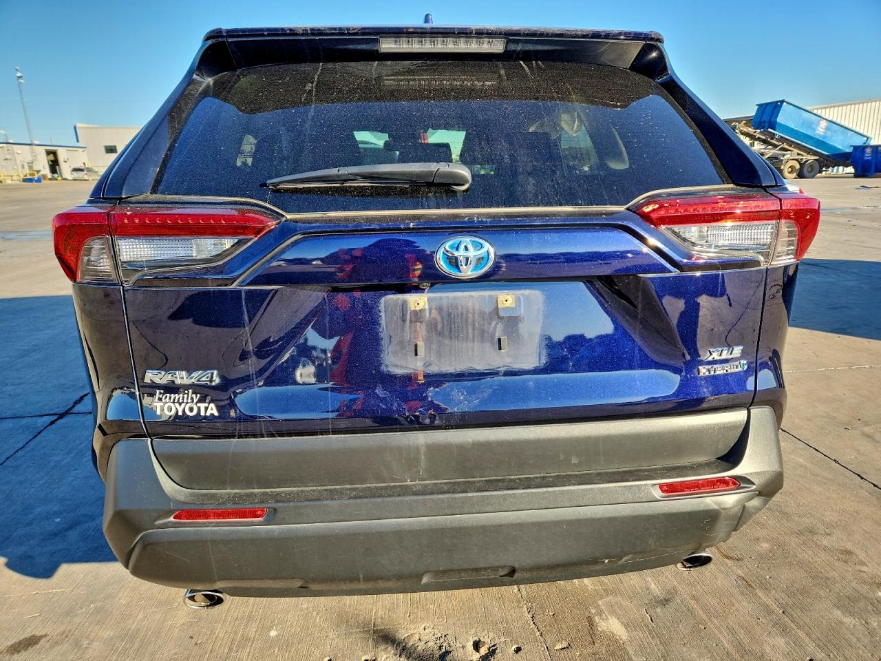 2021 Toyota Rav4 Xle VIN: JTMRWRFV4MD132805 Lot: 93748185