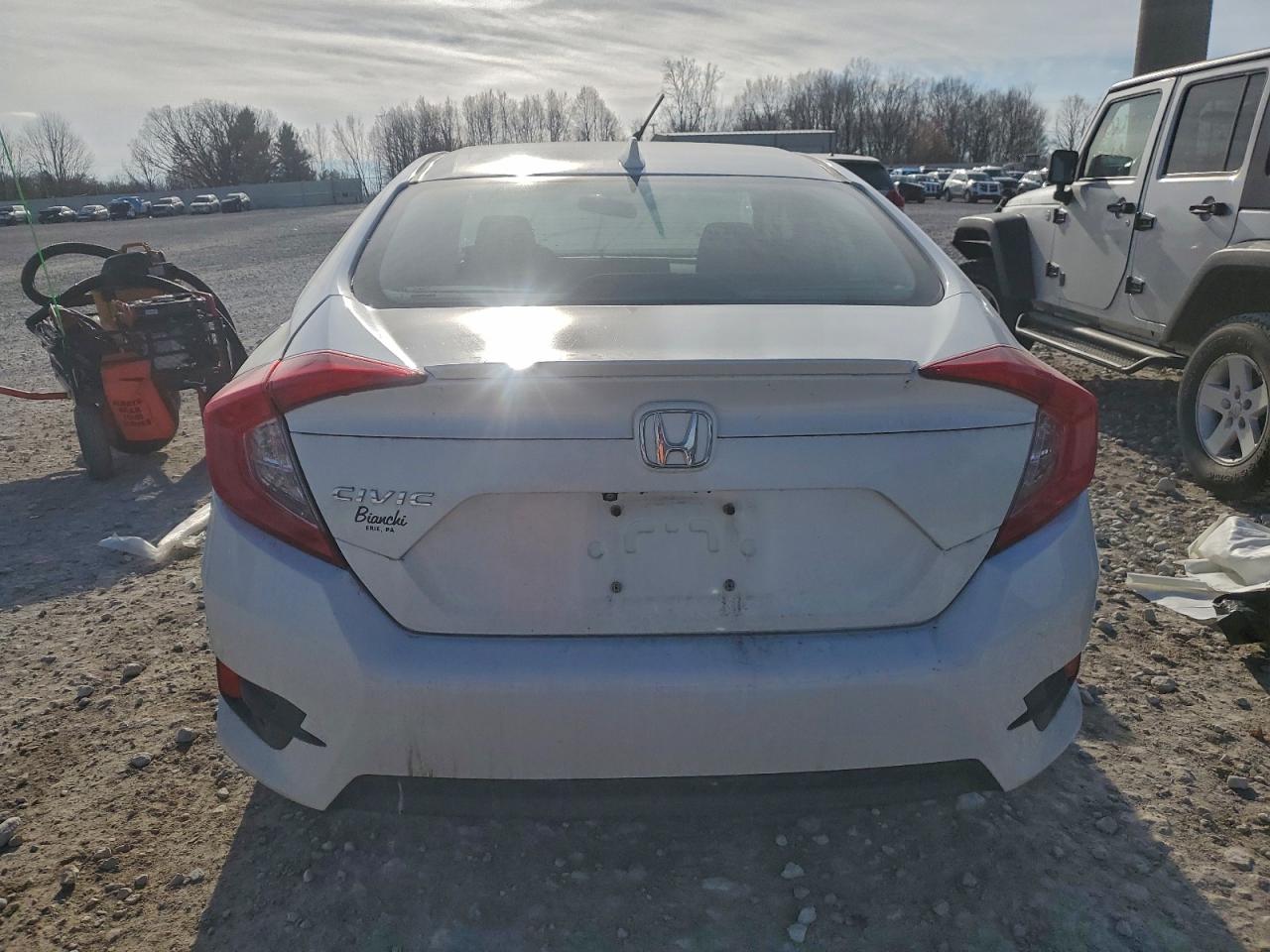 2017 Honda Civic Ex VIN: 2HGFC1F42HH657554 Lot: 92683095