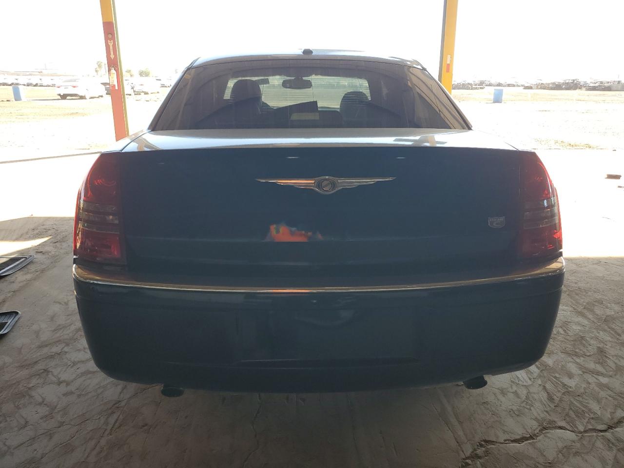 2006 Chrysler 300C VIN: 2C3KA63H76H520733 Lot: 91886095