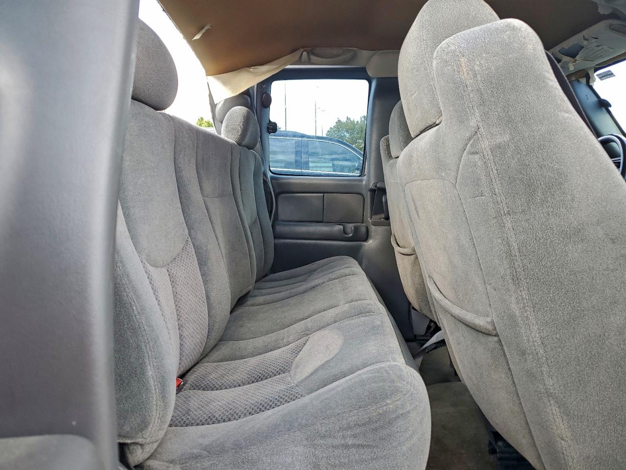 2004 Chevrolet Silverado C1500 VIN: 1GCEC19V54Z203551 Lot: 94179135