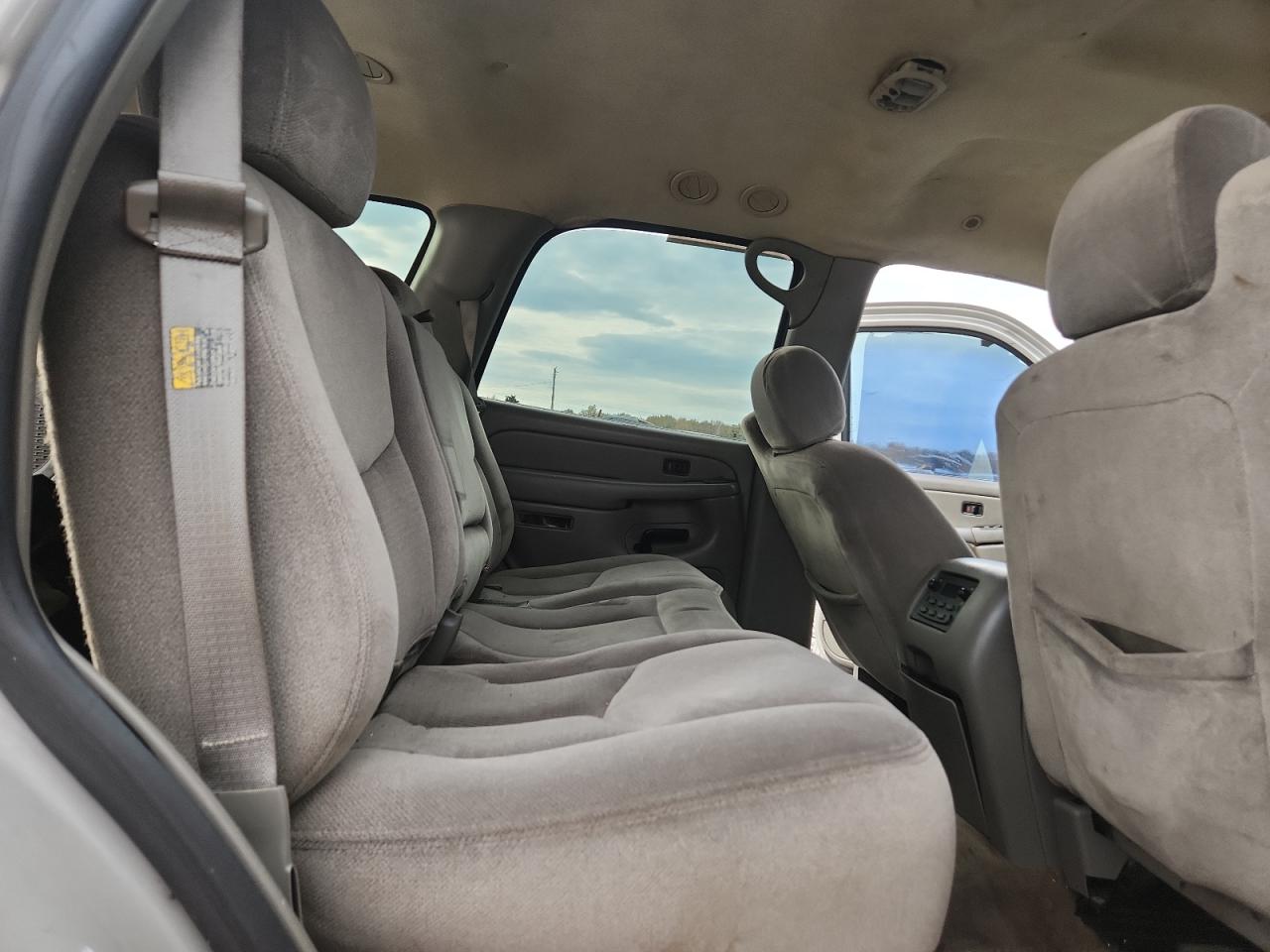 2005 GMC Yukon VIN: 1GKEK13VX5R103415 Lot: 91118195