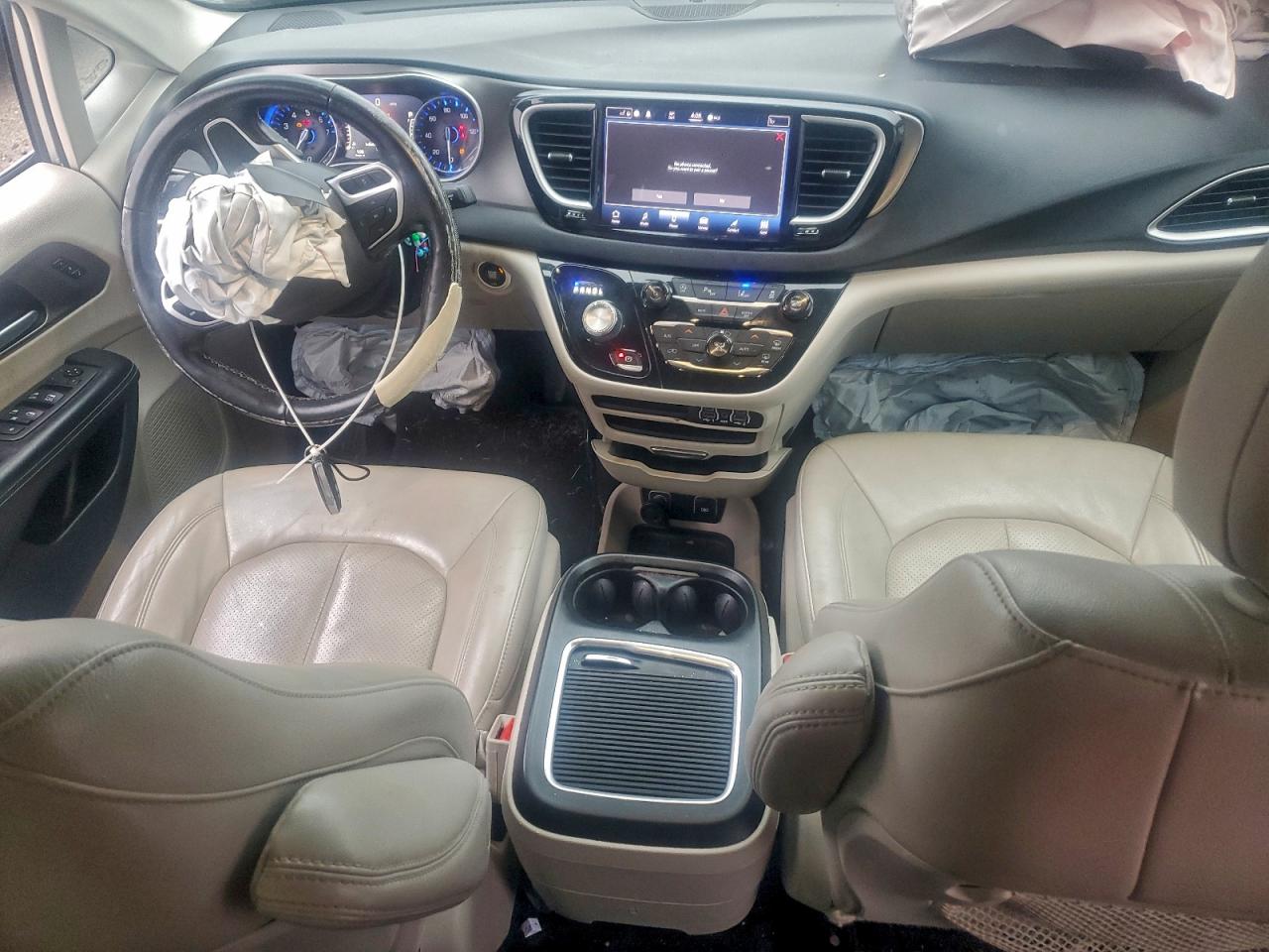 2021 Chrysler Pacifica Touring L VIN: 2C4RC1BG9MR589284 Lot: 93686325