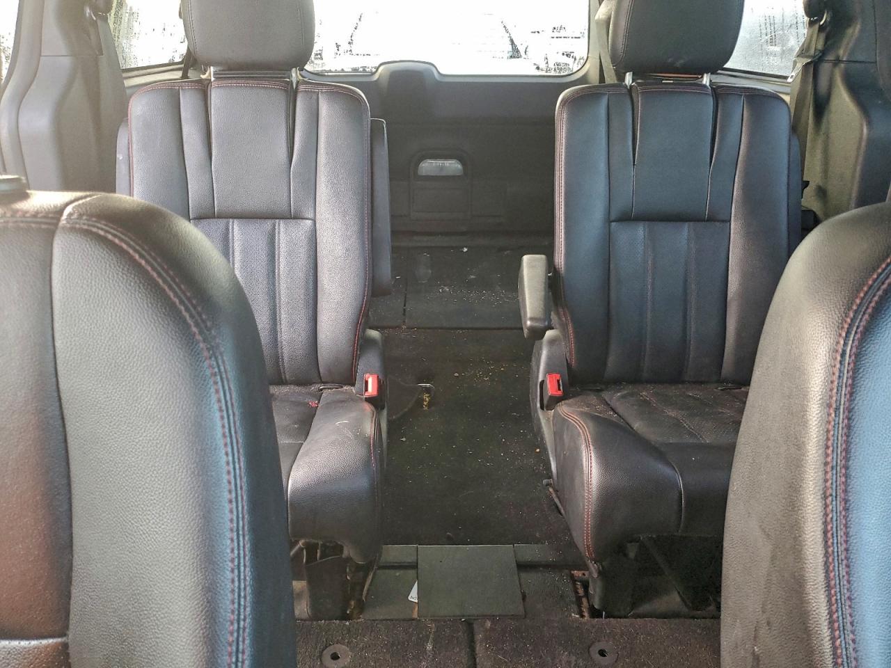 2016 Dodge Grand Caravan R/T VIN: 2C4RDGEG9GR324106 Lot: 93705315