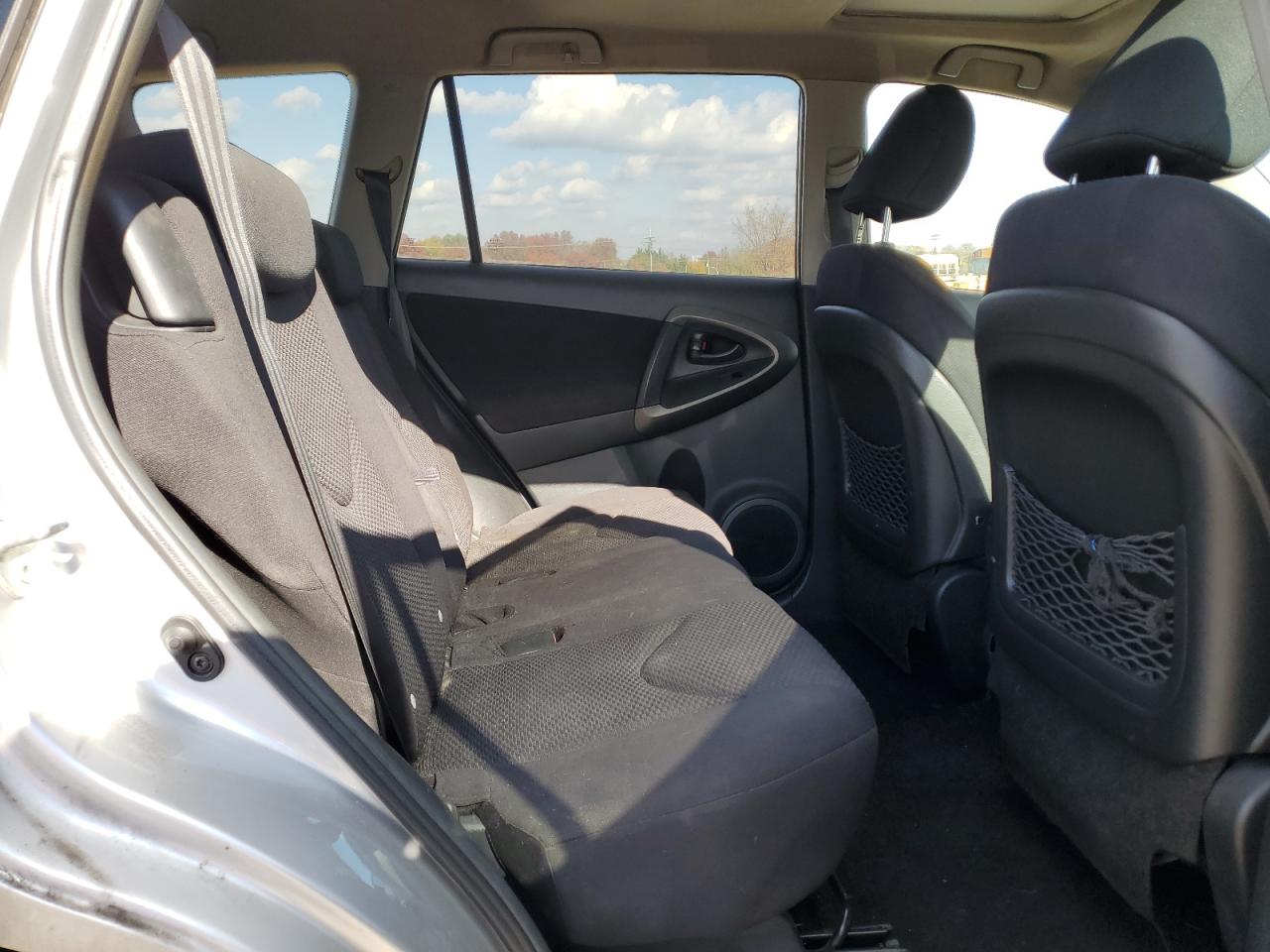 2011 Toyota Rav4 Sport VIN: 2T3RF4DV5BW105540 Lot: 82470275