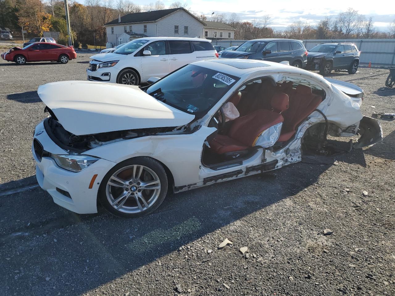 Фото: WBA8B7C5XGK702853