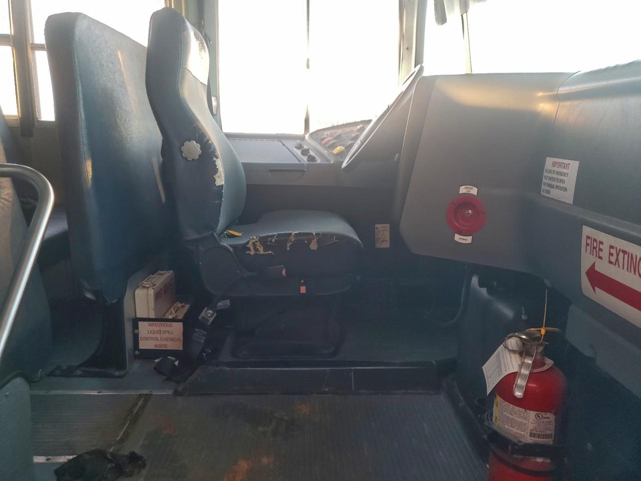 2007 Ic Corporation 3000 VIN: 4DRBUAAN47A355704 Lot: 93504865