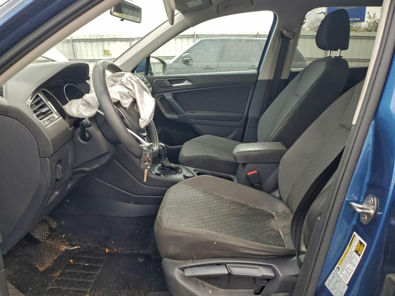 2018 Volkswagen Tiguan S VIN: 3VV0B7AX1JM011121 Lot: 93914375