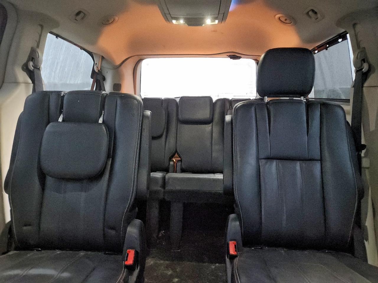 2015 Chrysler Town & Country Touring VIN: 2C4RC1BG0FR752634 Lot: 93710725