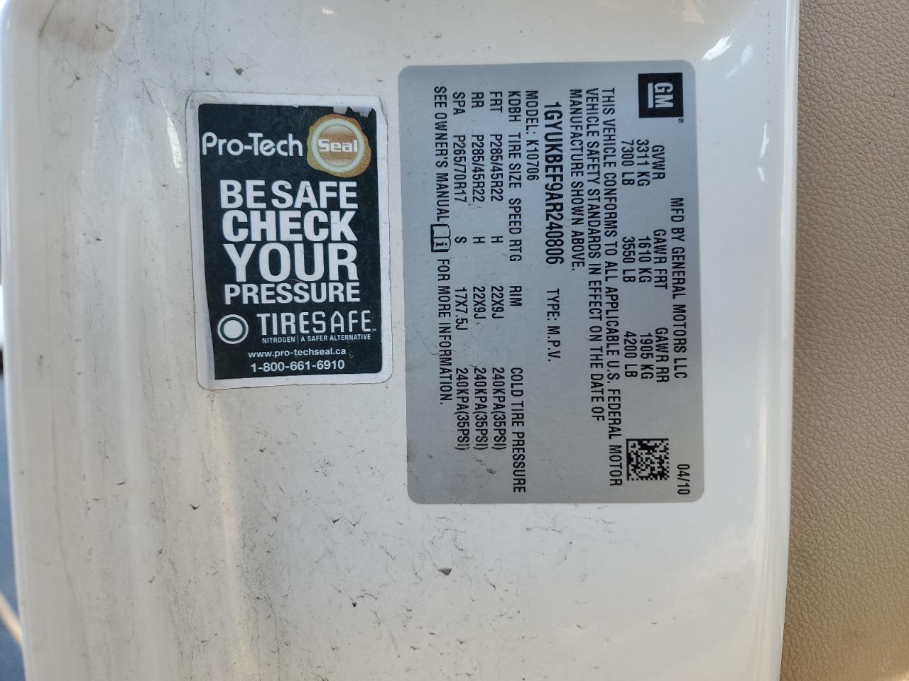 2010 Cadillac Escalade Luxury VIN: 1GYUKBEF9AR240806 Lot: 92390025