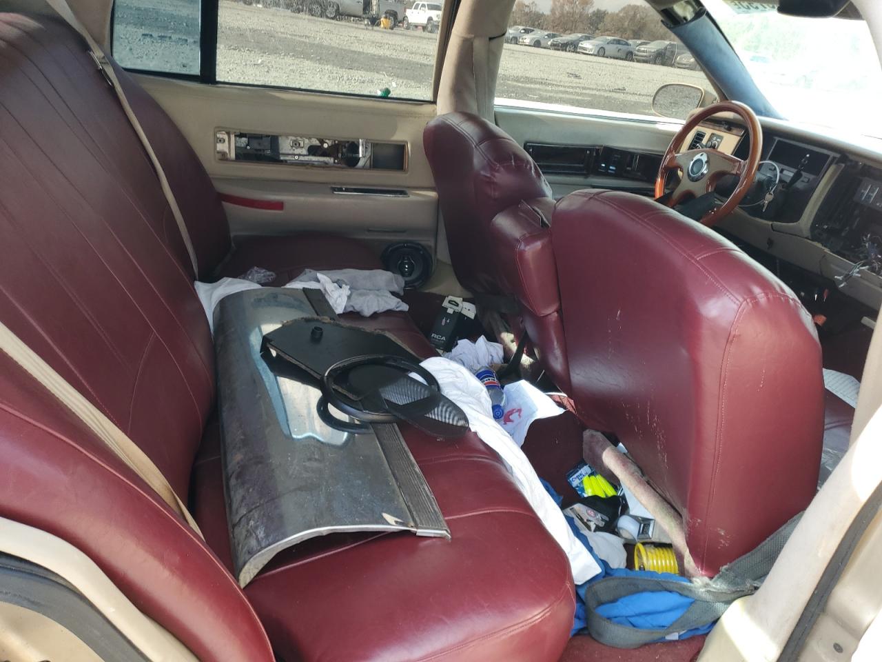 1996 Cadillac Fleetwood Base VIN: 1G6DW52P6TR706884 Lot: 93568795