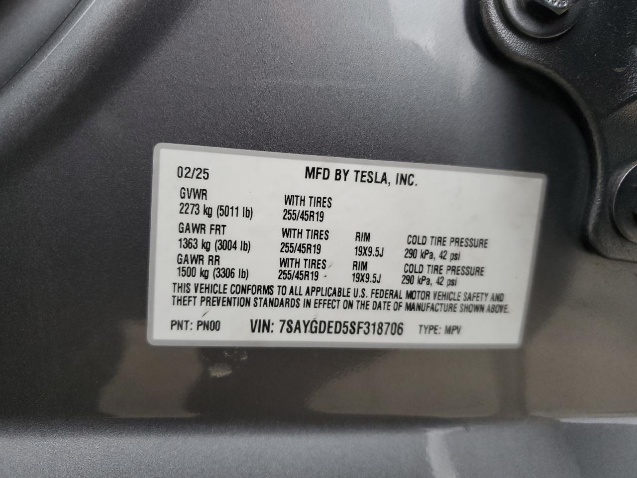 2025 Tesla Model Y VIN: 7SAYGDED5SF318706 Lot: 93354675