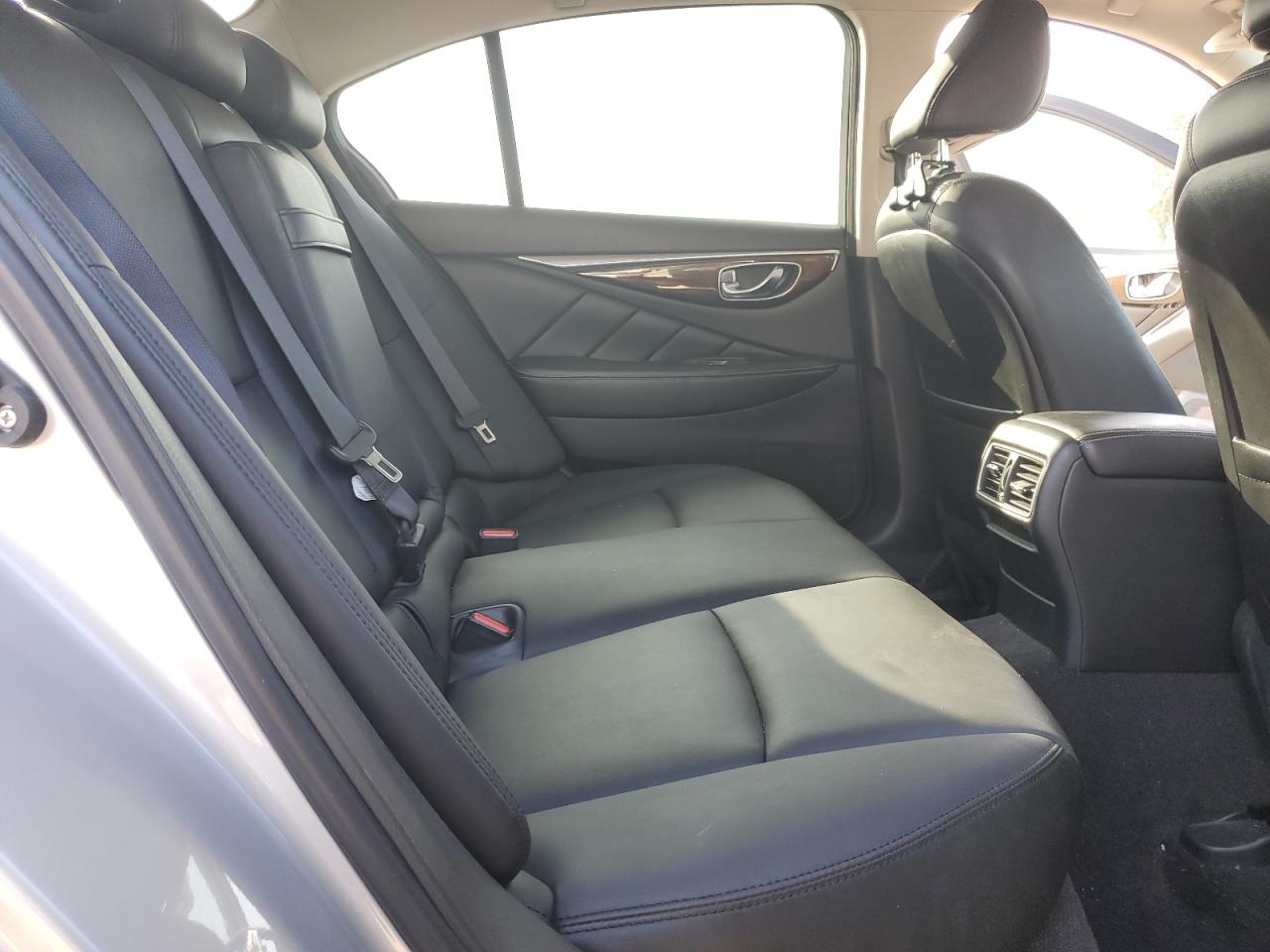 2018 Infiniti Q50 Luxe VIN: JN1EV7AP1JM354439 Lot: 91065815