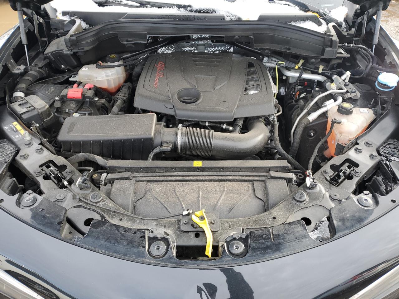 2022 Alfa Romeo Stelvio Ti VIN: ZASPAKBN9N7D40740 Lot: 92426425