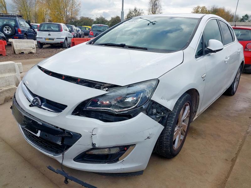 2013 VAUXHALL ASTRA 1.6I 16V SRI 5DR AUTO for sale at Copart SANDY