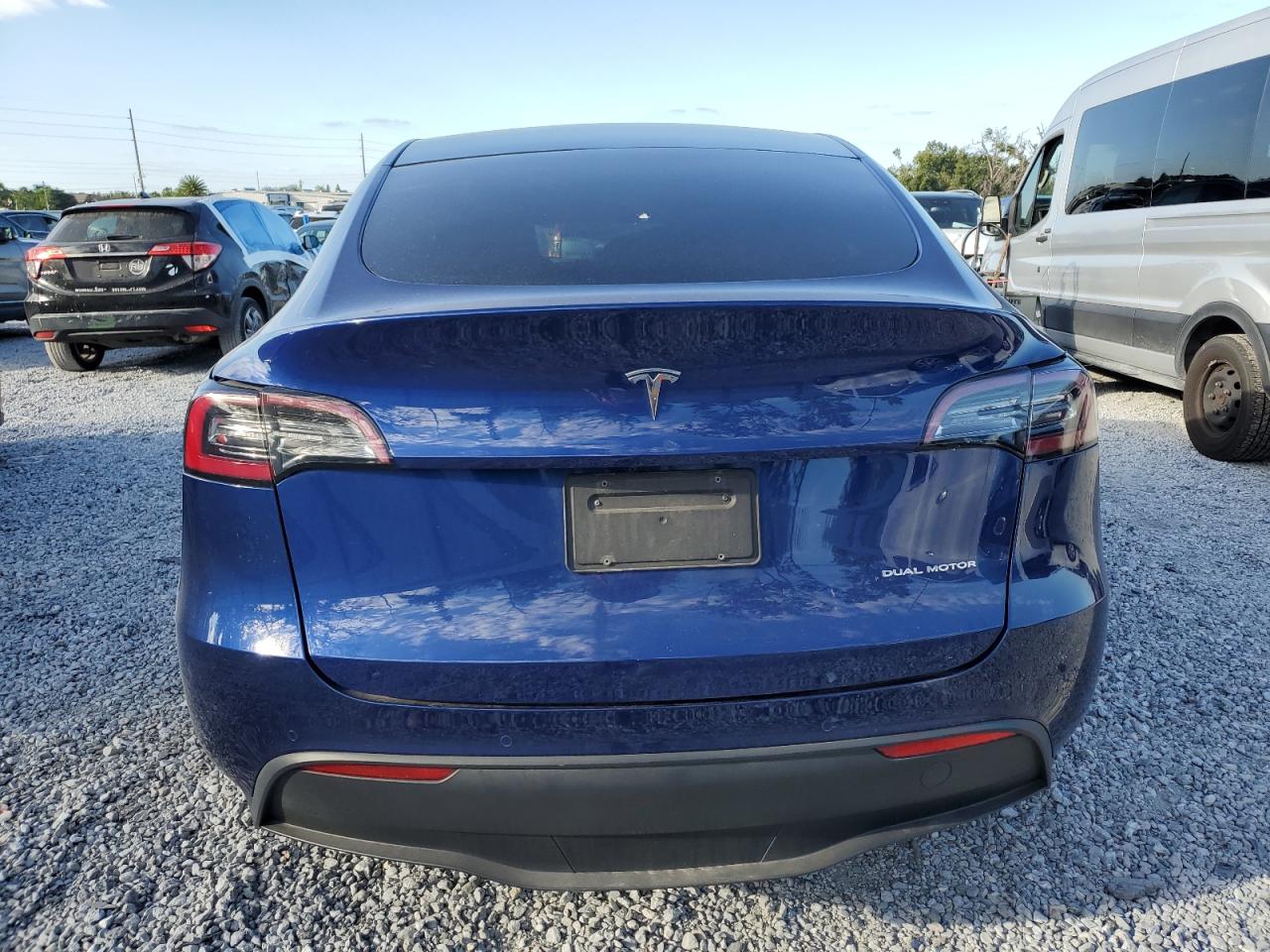 2020 Tesla Model Y VIN: 5YJYGDEE8LF032940 Lot: 90810425