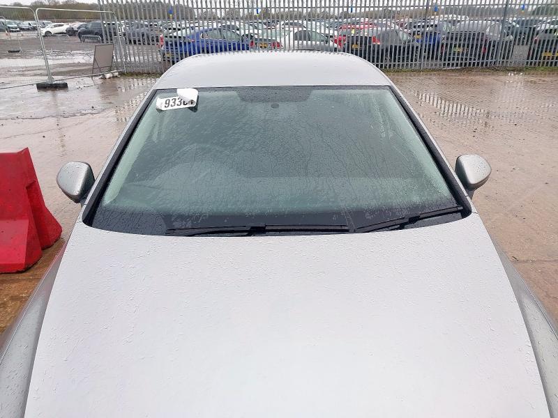 2014 VOLKSWAGEN GOLF 1.6 TDI 105 S 5DR