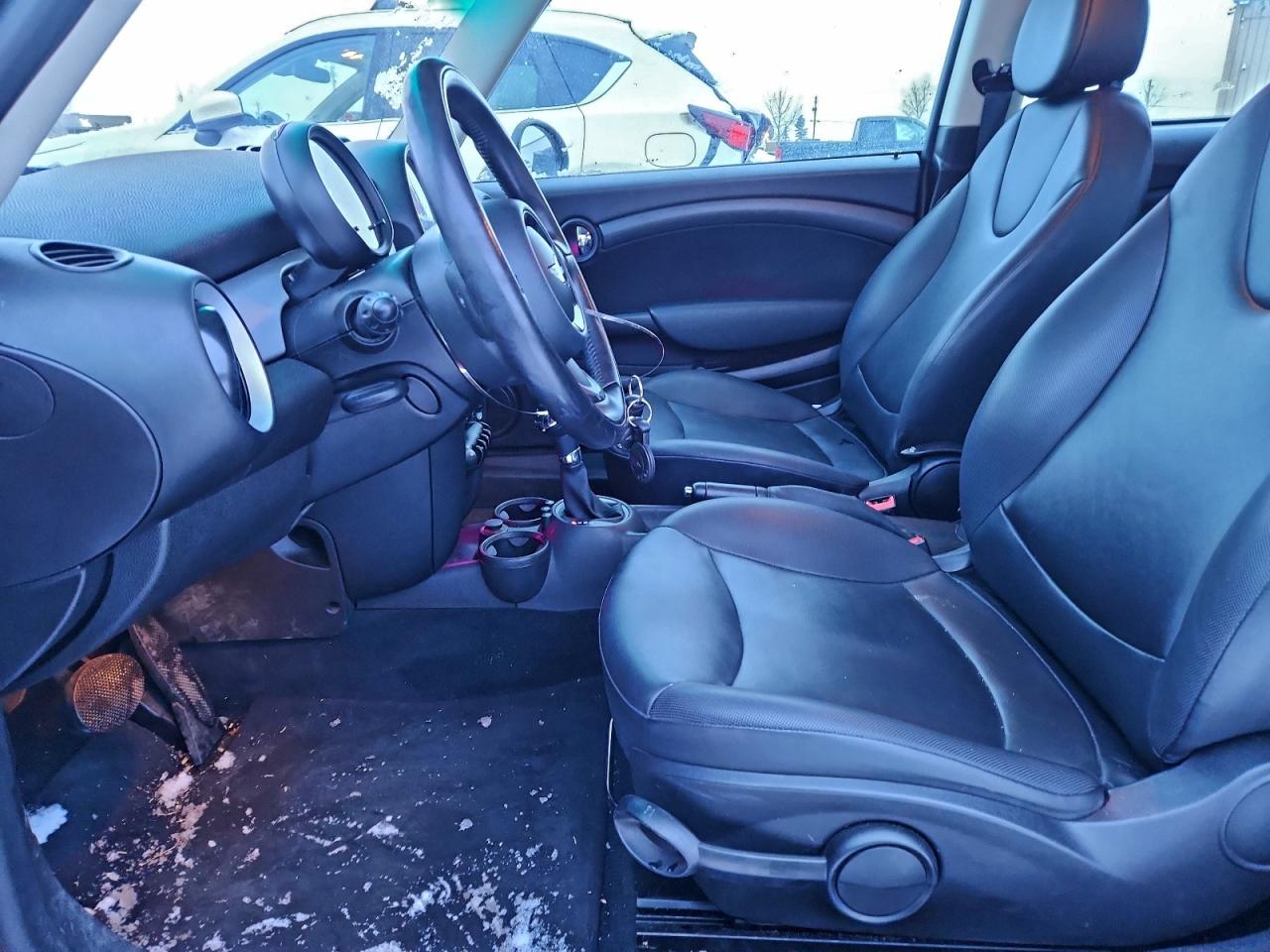 2012 Mini Cooper VIN: WMWSU3C58CT539908 Lot: 92755425