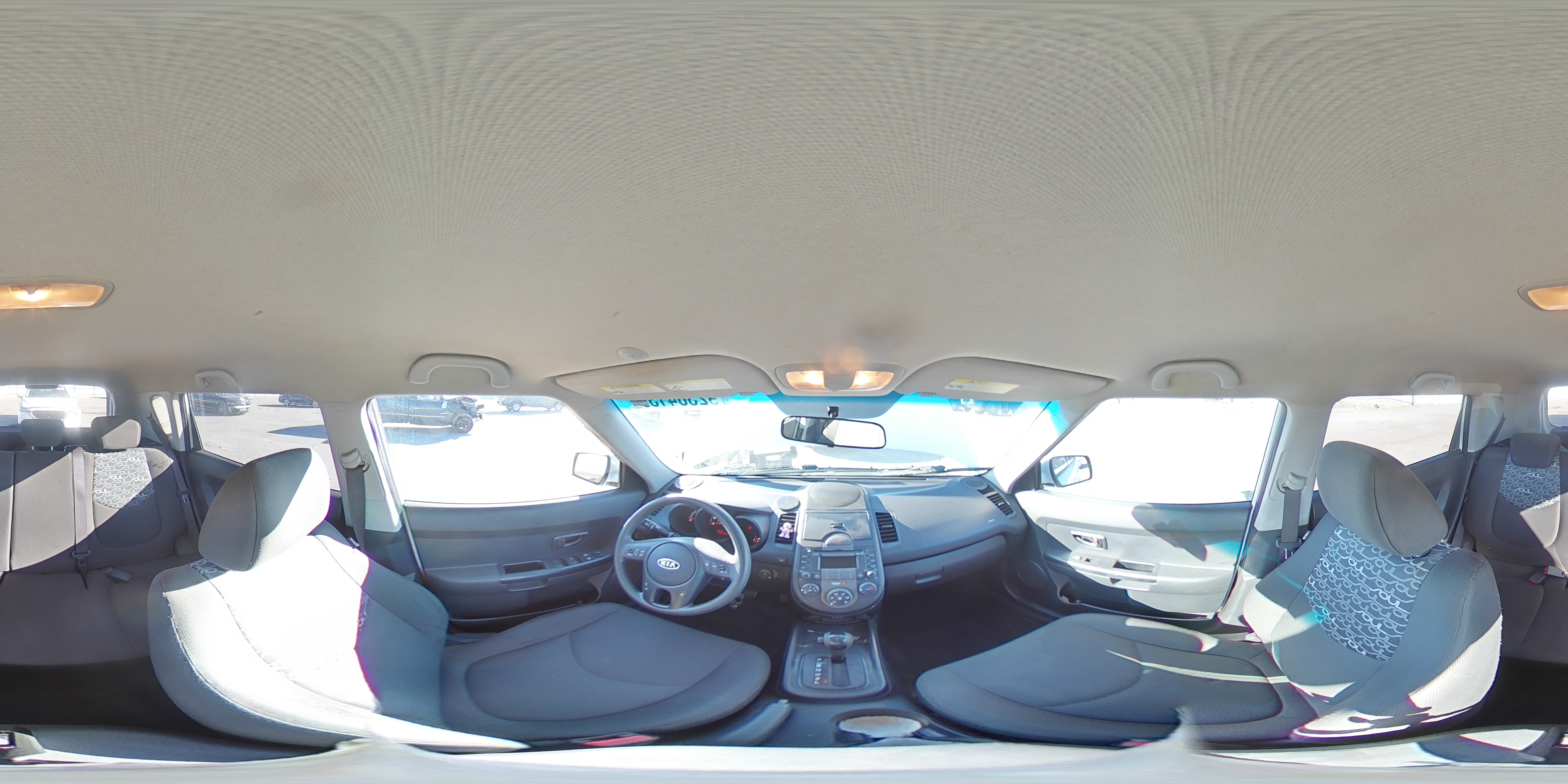 2010 Kia Soul + VIN: KNDJT2A23A7041657 Lot: 92384135